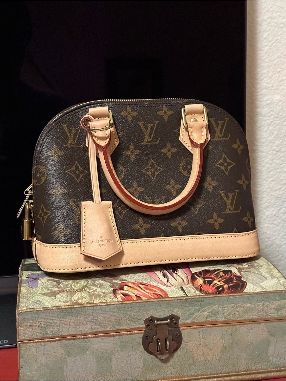 NEW! Louis Vuitton Alma BB Brown Monogram Handbag Sachel 💯 Authentic - Picture 4 of 16